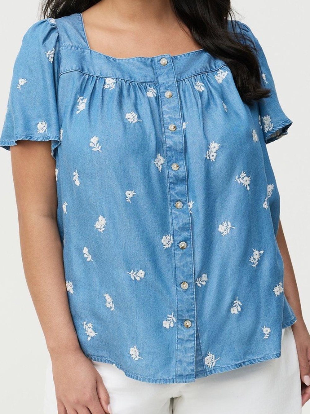 NWT Torrid Embroidered Tencel Top Blue White Flowy Short Sleeve Buttons 00/10/L